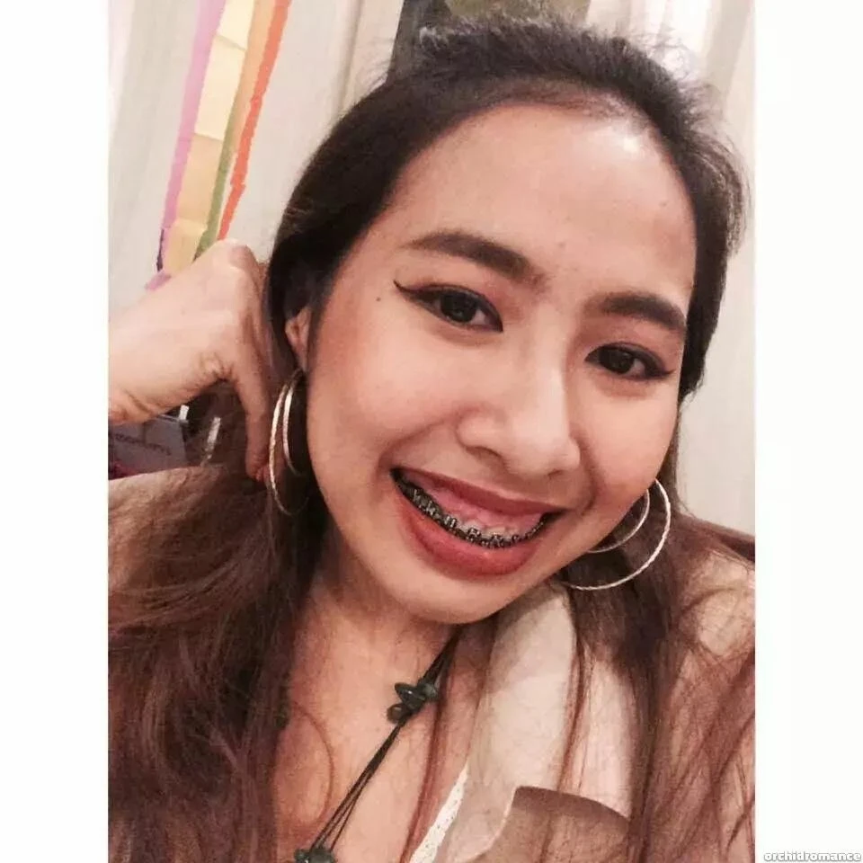 Michaela Profile image 6
