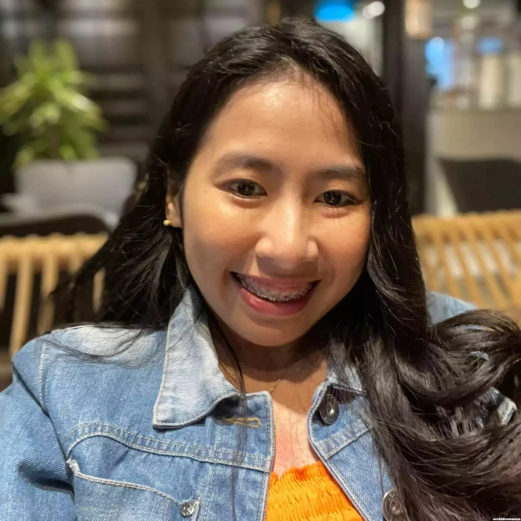 Michaela Profile image 5