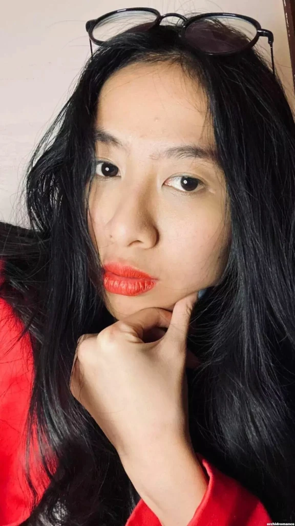 Michaela Profile image 2