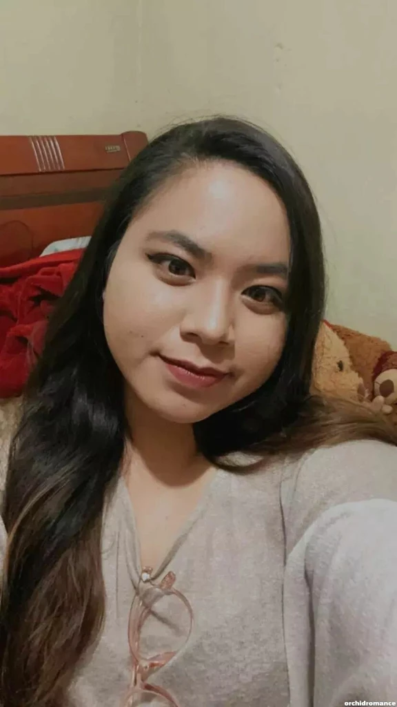 DONNA Profile image 1